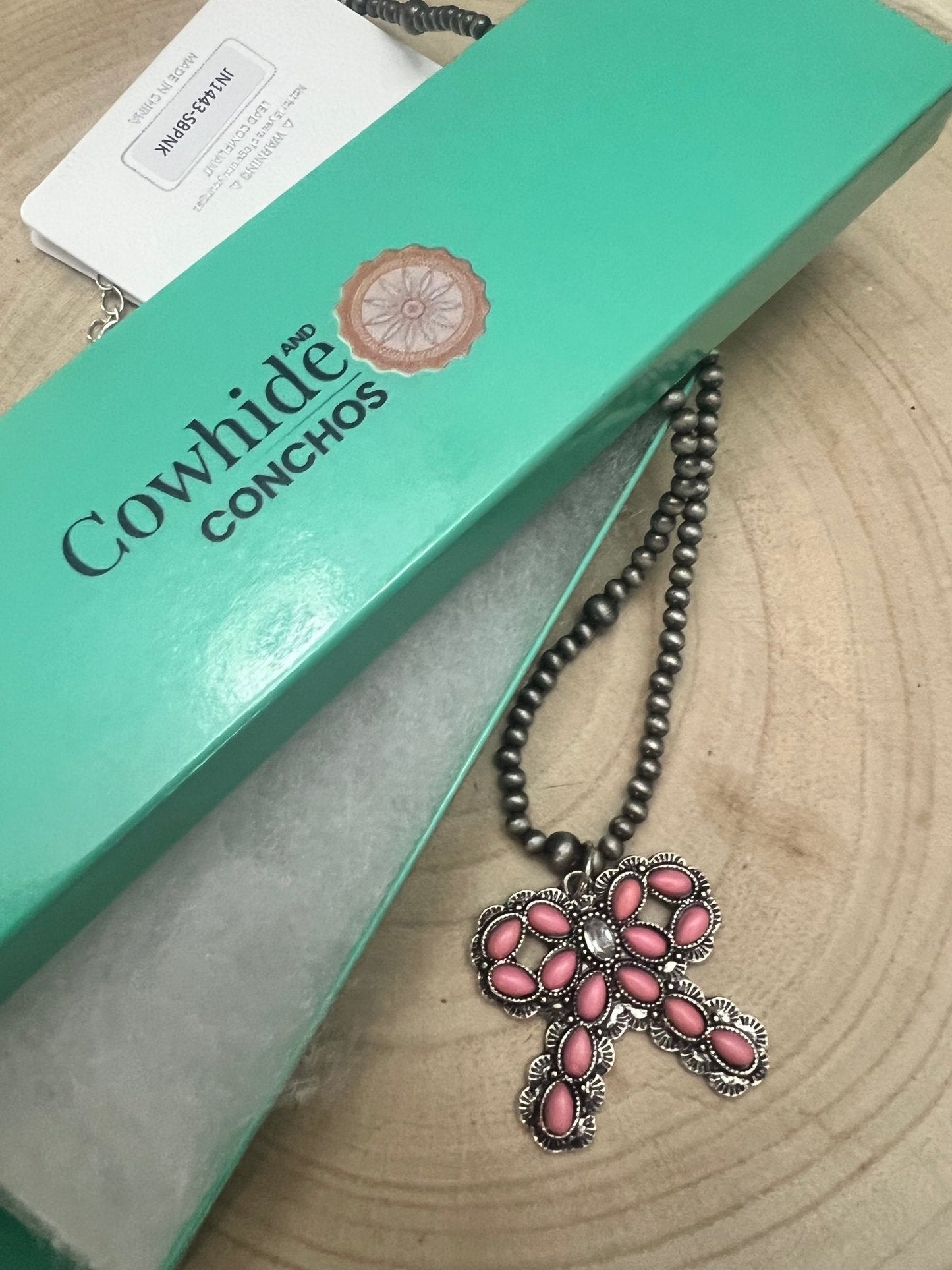 Western Pink Bow and Faux Pearls Necklace - 18 inch +3