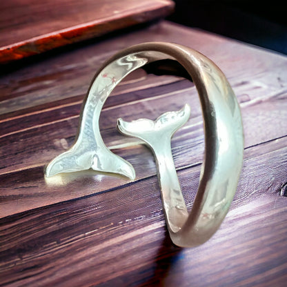 Whale Tails Bypass Ring - Sterling Silver